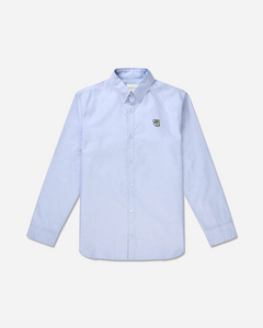 En Oxford skjorte fra Tonsure er det perfekte valg til den stilbevidste mand. Fremstillet af økologisk bomuld, kombinerer vores Oxford skjorter tidløst design med en moderne pasform med en unisex tilgang. 